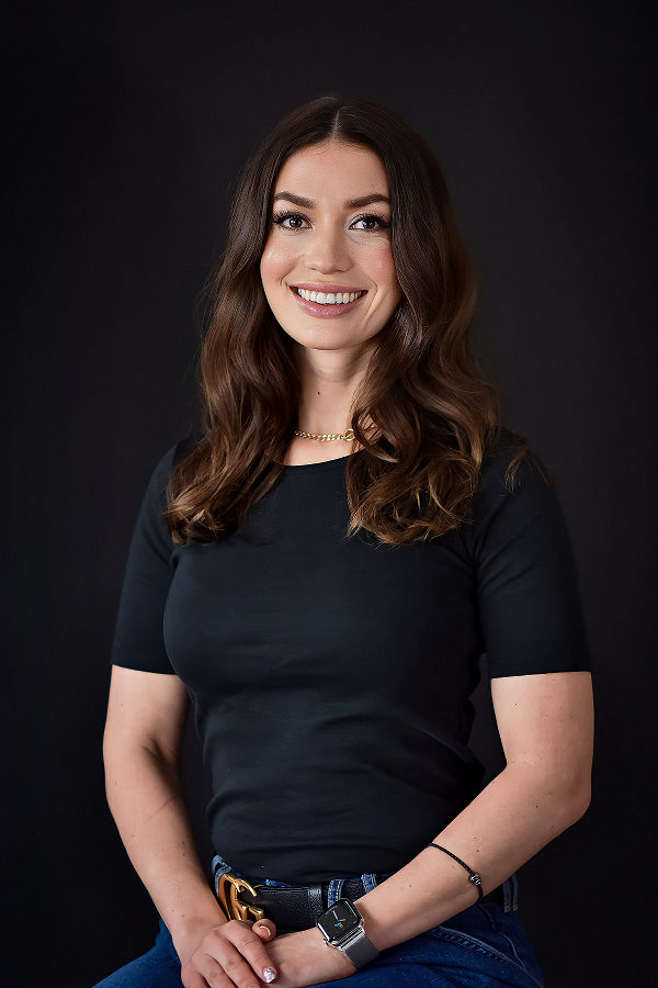Dr. Anna DDS
